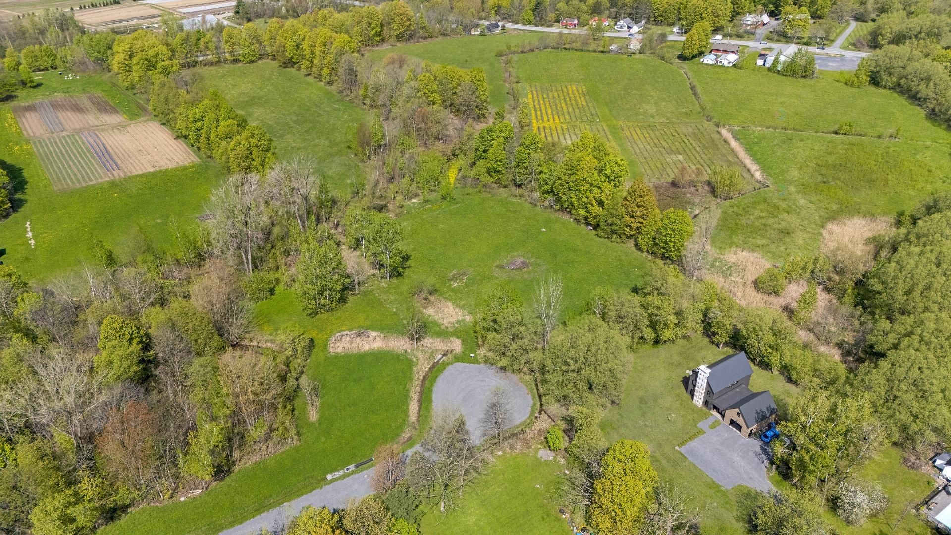 Vue d'ensemble - Rue De L'Église, Dunham, QC