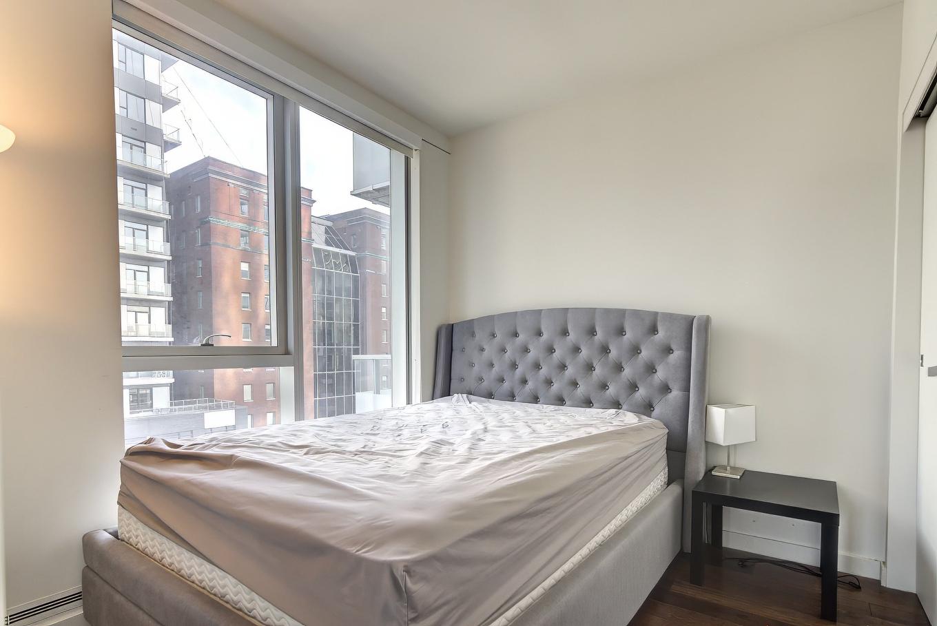 Chambre à coucher - 802-1450 Boul. René-Lévesque O., Montréal (Ville-Marie), QC - Indoor Photo Showing Bedroom