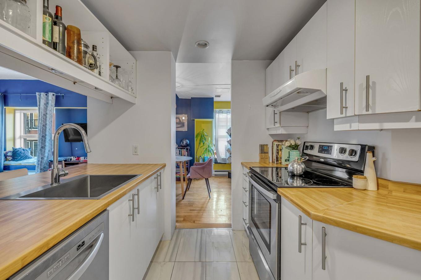 Cuisine - 204-282 Rue St-Joseph E., Québec (La Cité-Limoilou), QC - Indoor Photo Showing Kitchen