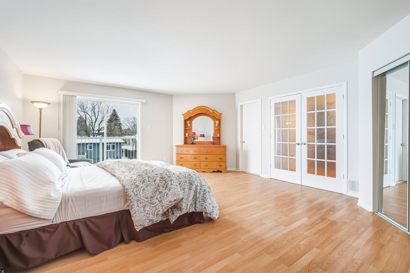 Primary bedroom - 565 Rue Des Tulipes, La Prairie, QC - Indoor Photo Showing Bedroom