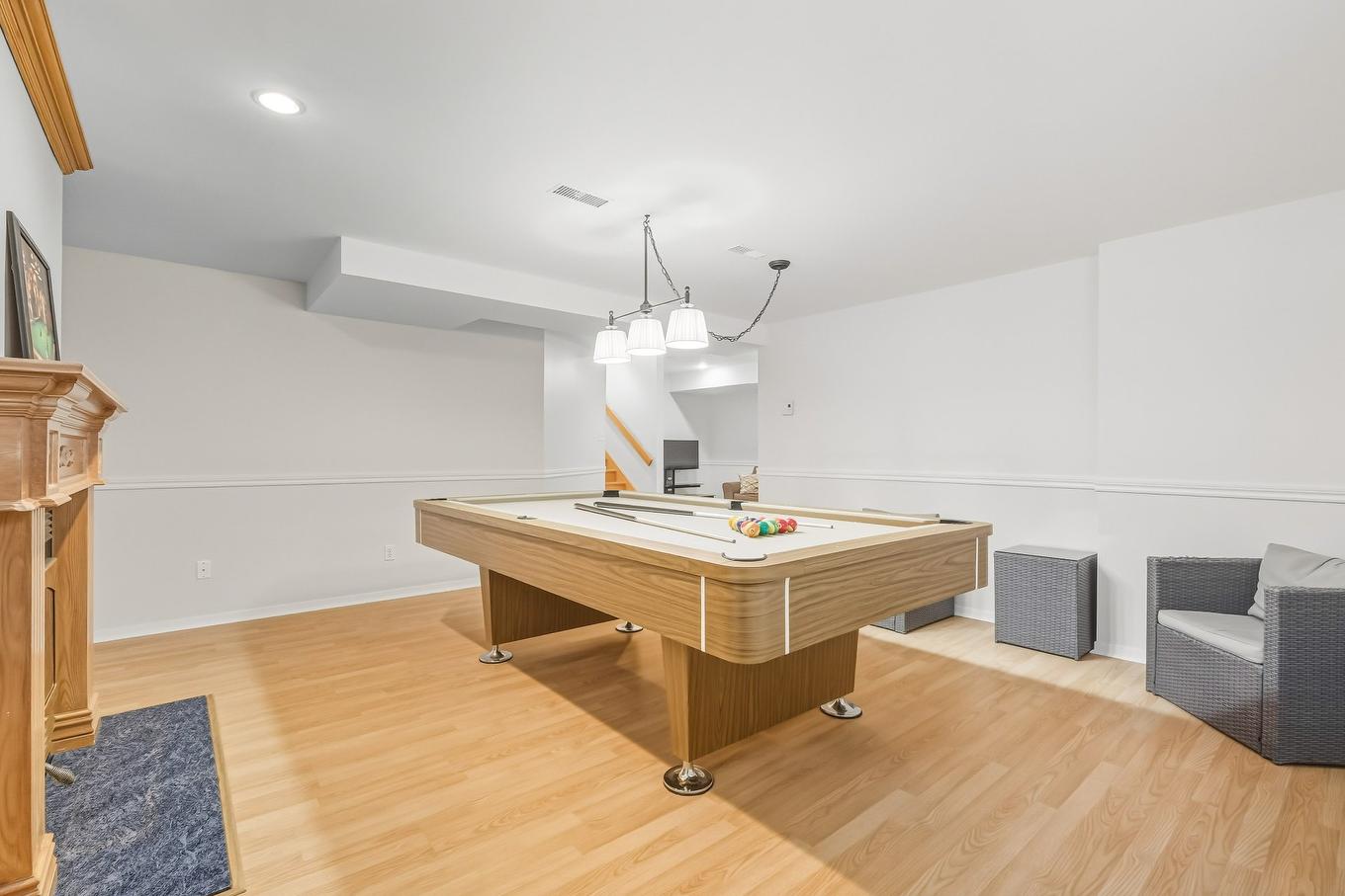 Family room - 565 Rue Des Tulipes, La Prairie, QC - Indoor Photo Showing Other Room