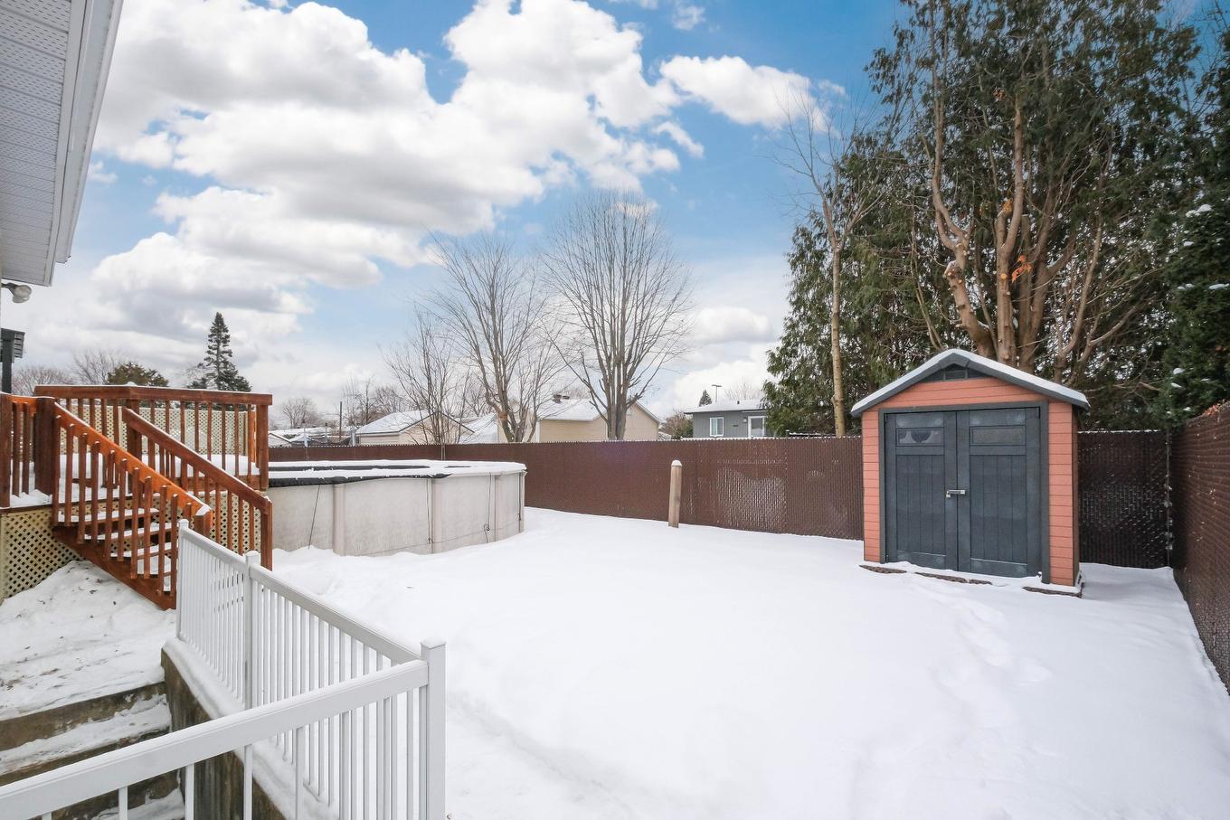 Backyard - 565 Rue Des Tulipes, La Prairie, QC - Outdoor