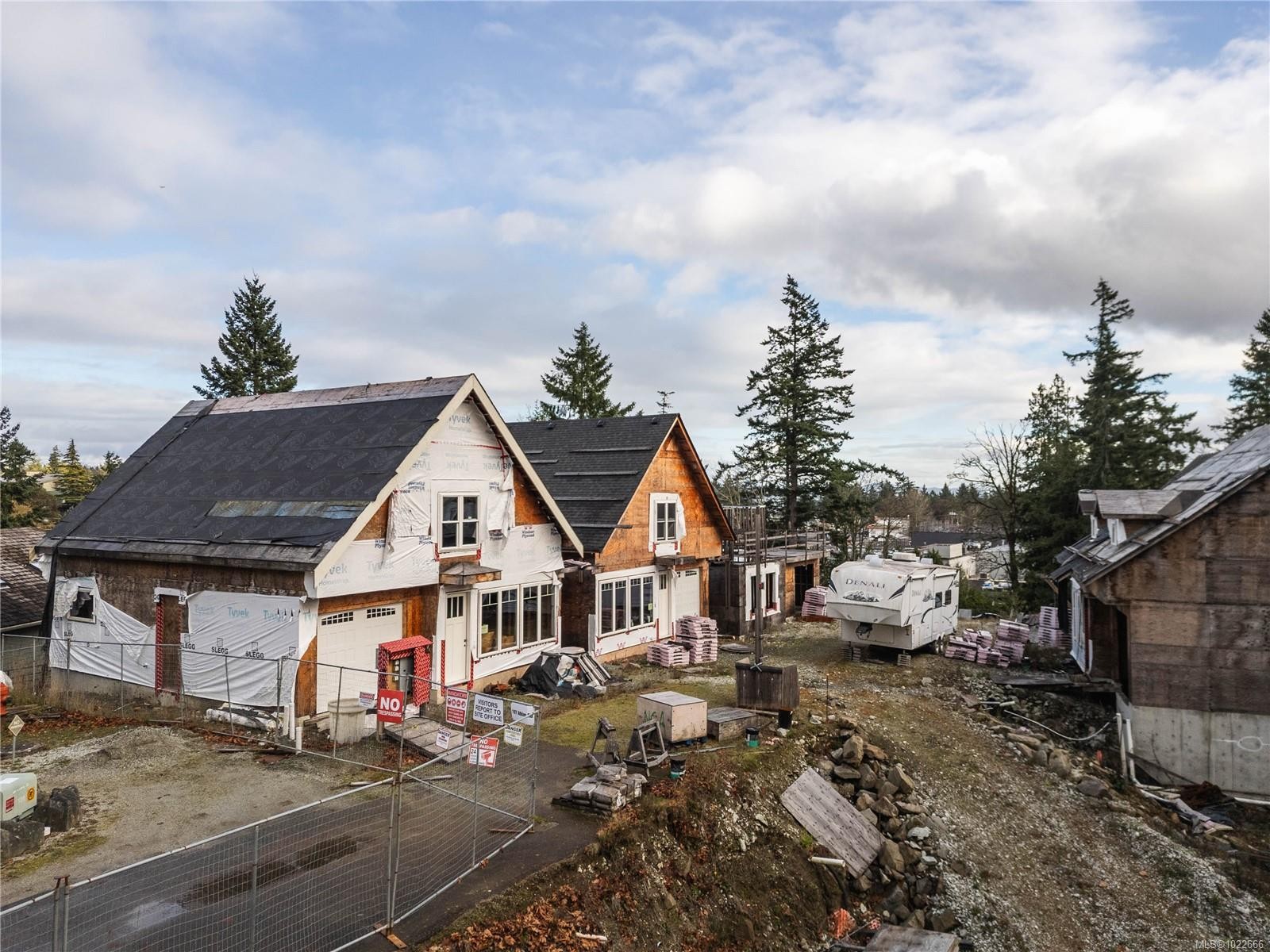 107 Atkins Rd, Salt Spring, BC