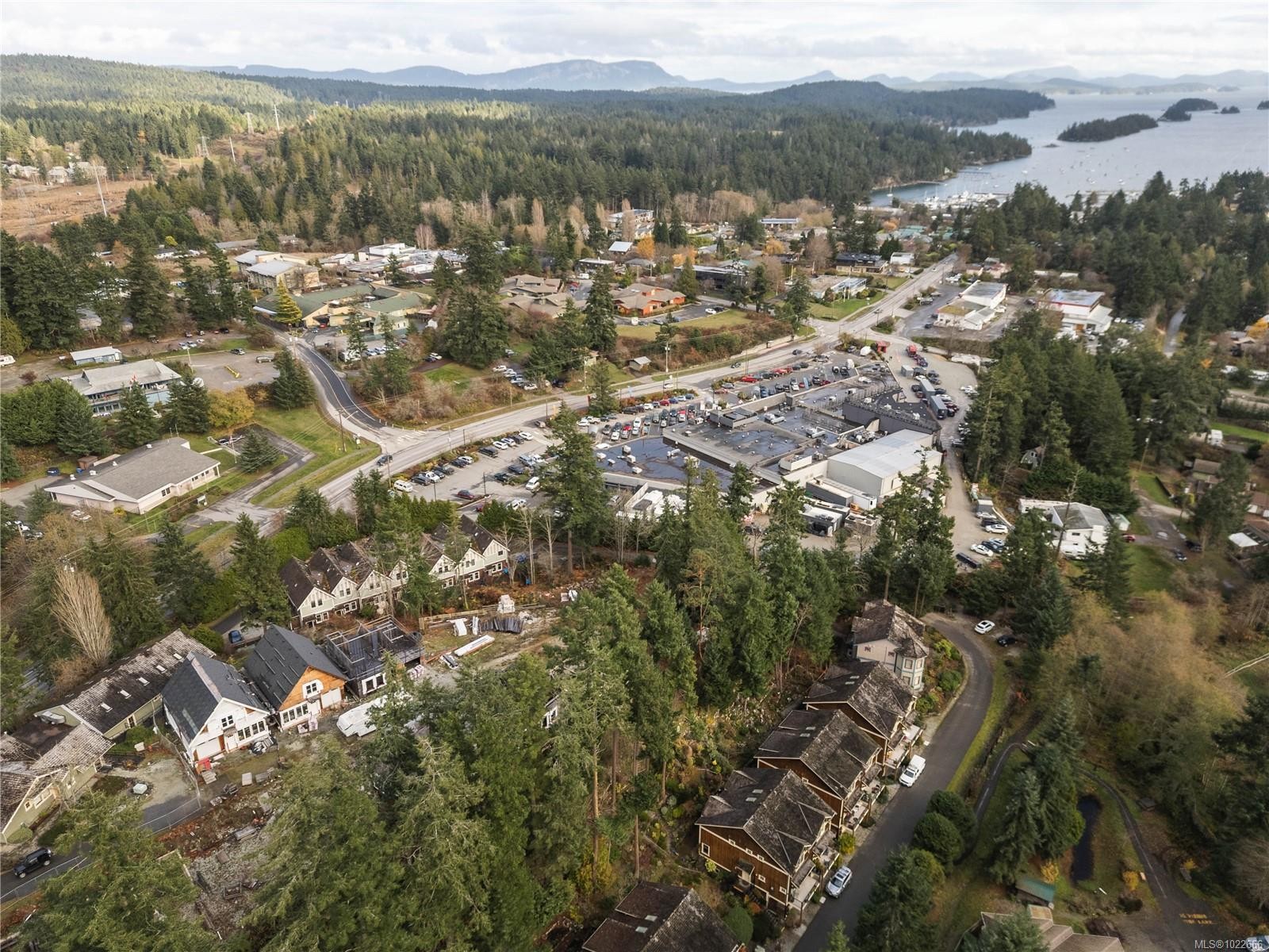 107 Atkins Rd, Salt Spring, BC