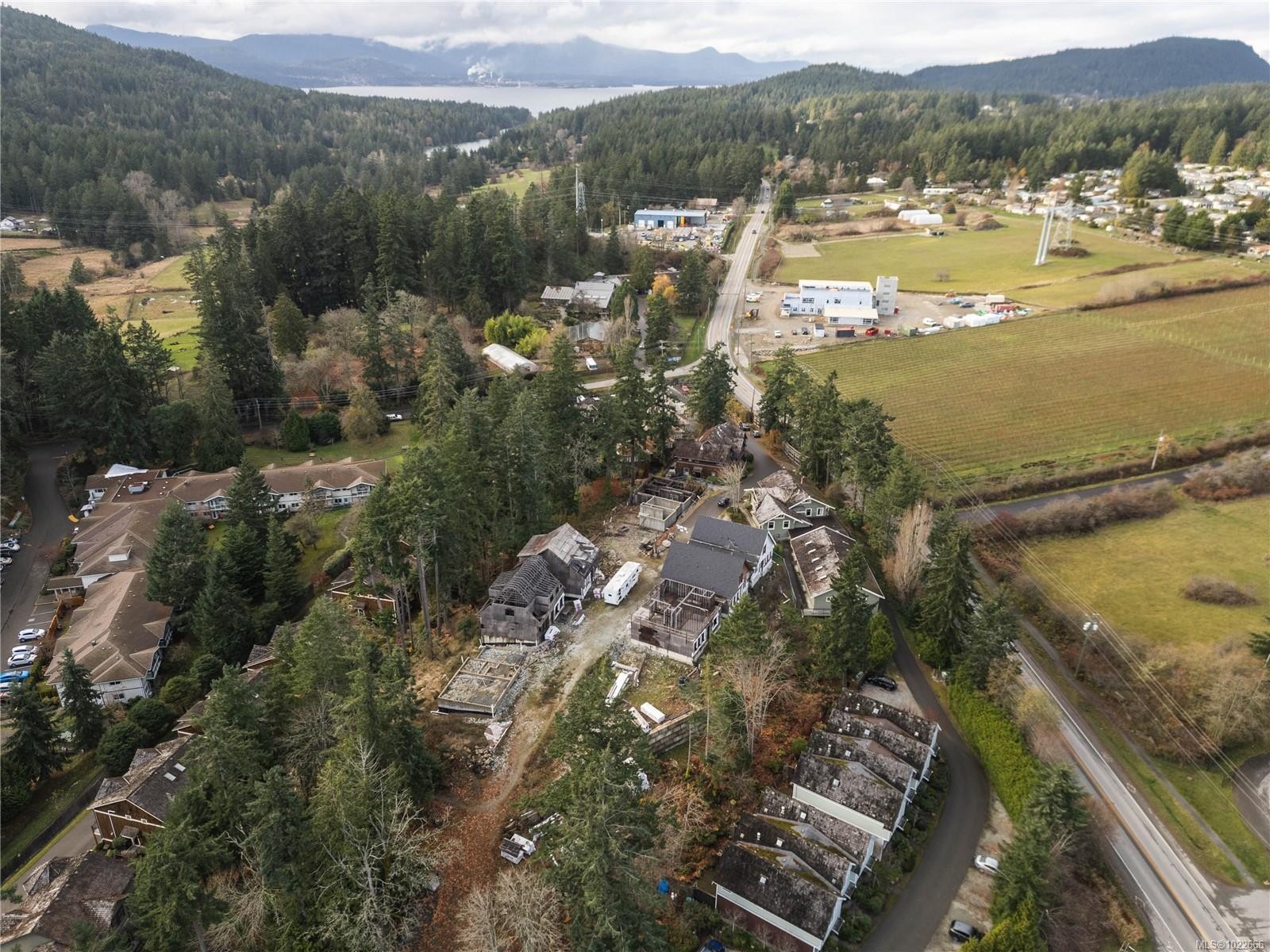 107 Atkins Rd, Salt Spring, BC