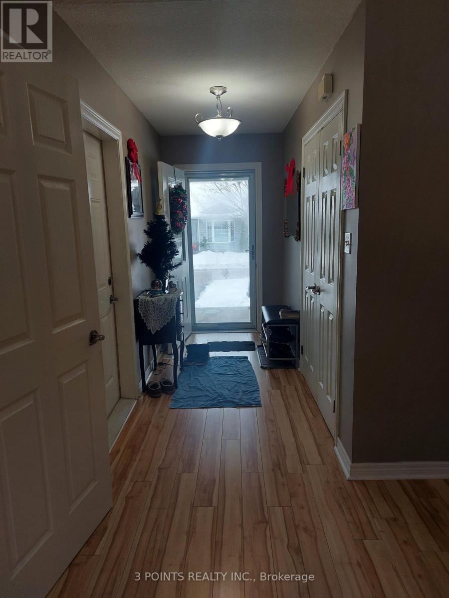 371 Shannon Boulevard, South Huron (Stephen), ON - Indoor Photo Showing Other Room