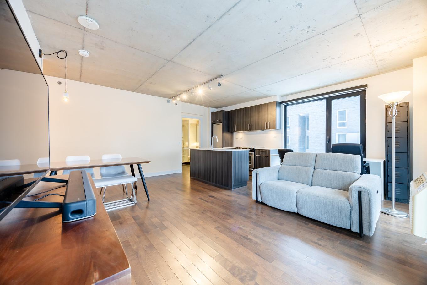 Living room - 1002-1414 Rue Chomedey, Montréal (Ville-Marie), QC - Indoor Photo Showing Other Room