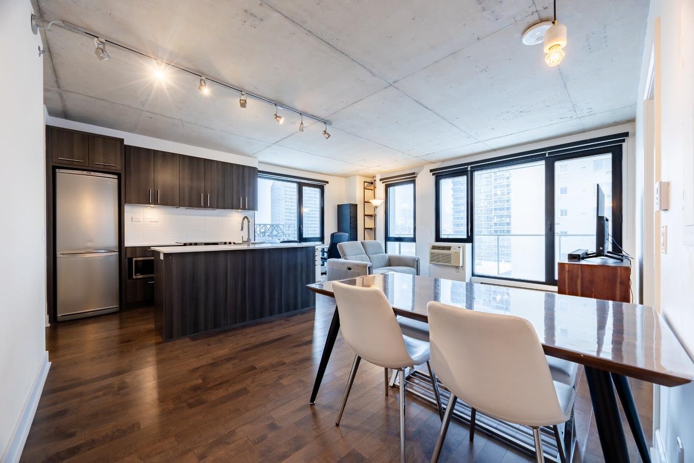 Dining room - 1002-1414 Rue Chomedey, Montréal (Ville-Marie), QC - Indoor