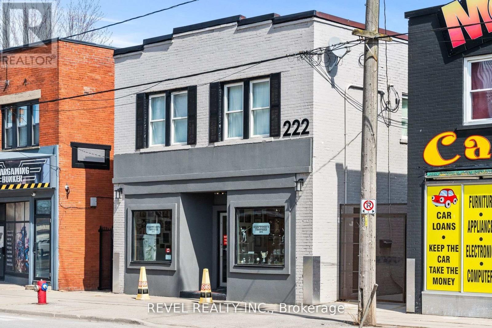 Building Front (May be purchased with building 226 - 220-222 King Street, Welland, ON