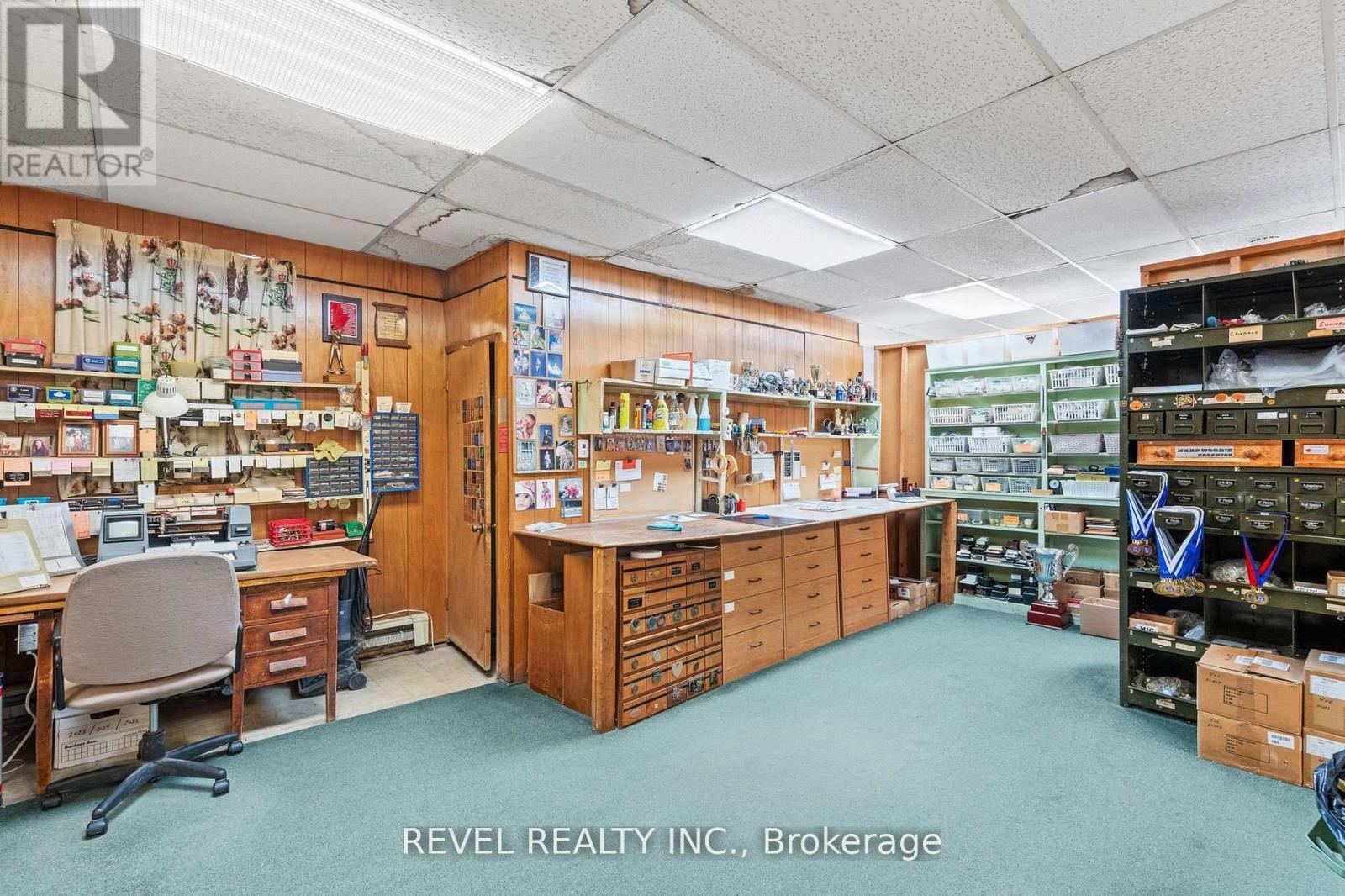 Commercial (Front Unit) - 220-222 King Street, Welland, ON