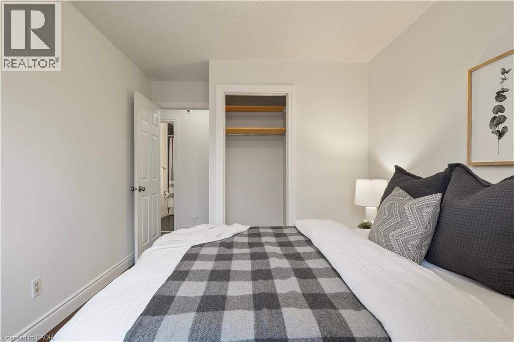 60 Devonglen Drive, Kitchener, ON - Indoor Photo Showing Bedroom