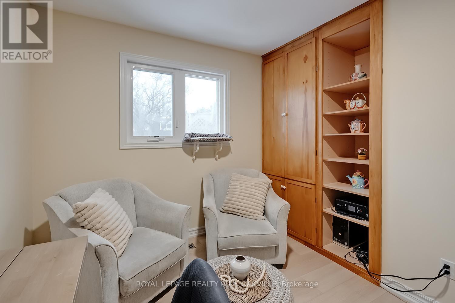 1343 Janina Boulevard, Burlington, ON - Indoor