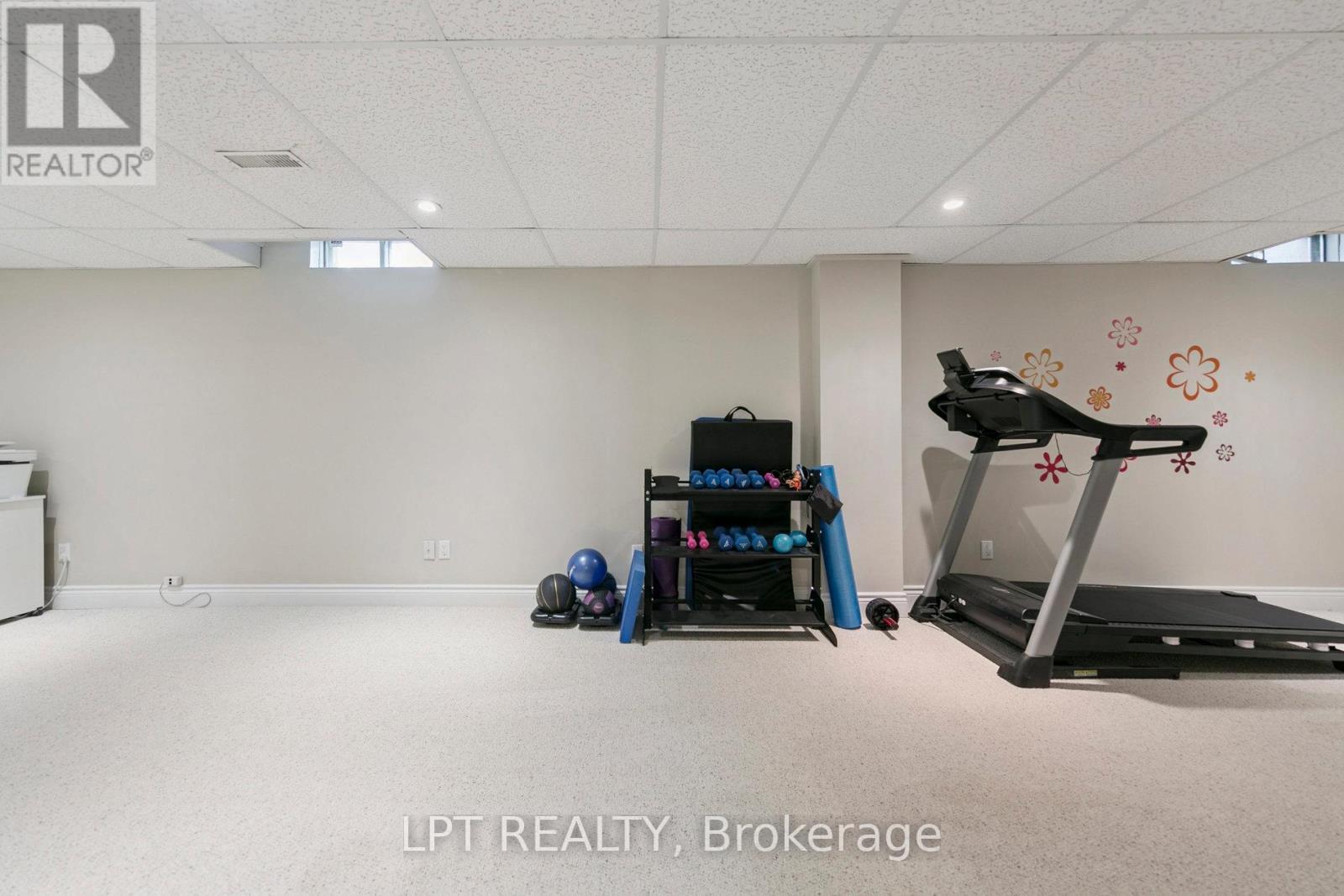 1823 The Chase, Mississauga, ON - Indoor