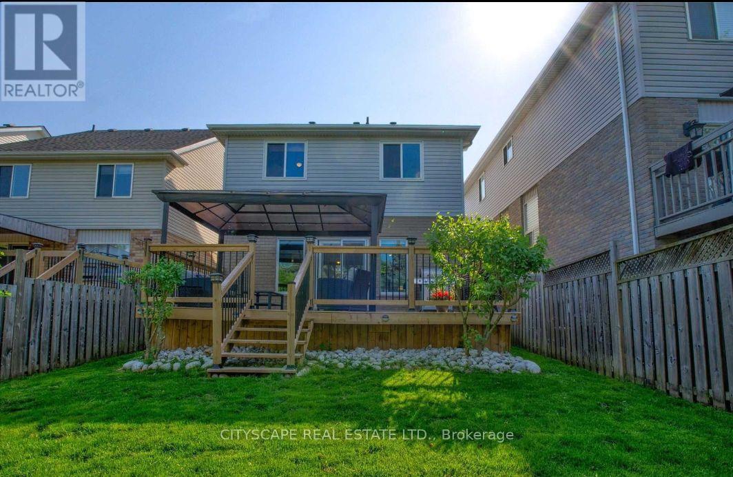 44 Gees Way, Cambridge, ON - Outdoor With Deck Patio Veranda