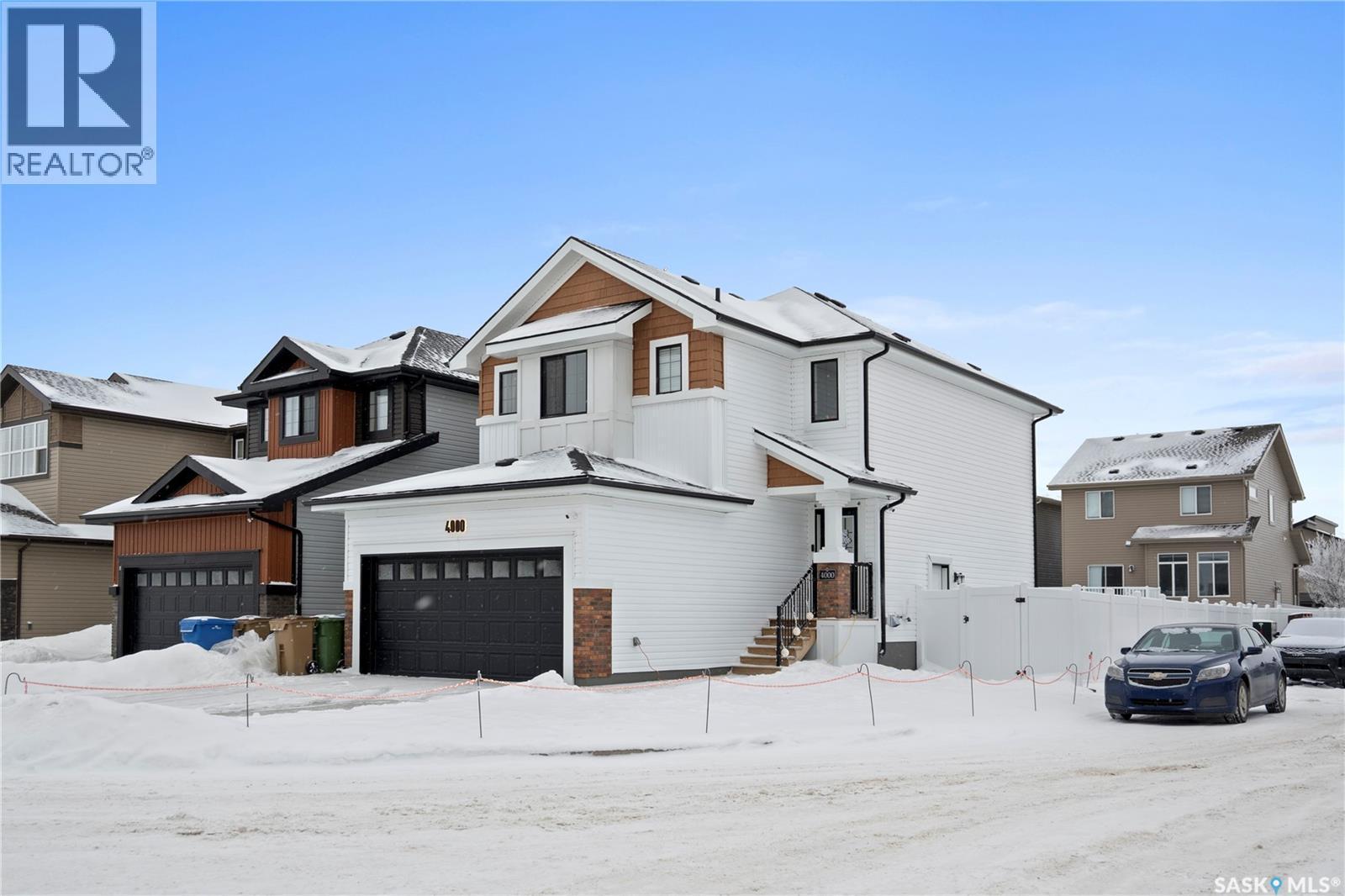 4000 Waterer Street, Regina, SK - Outdoor With Facade