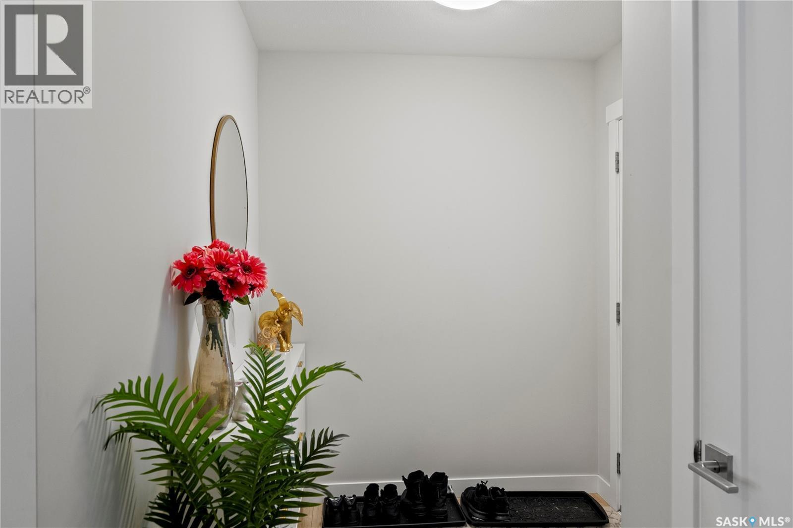 4000 Waterer Street, Regina, SK - Indoor Photo Showing Other Room