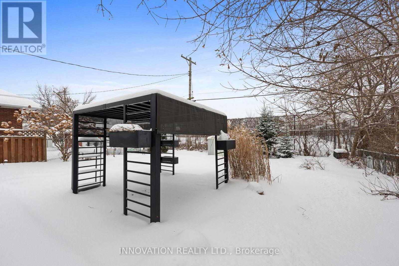 542 Wolffdale Crescent, Ottawa, ON - Outdoor