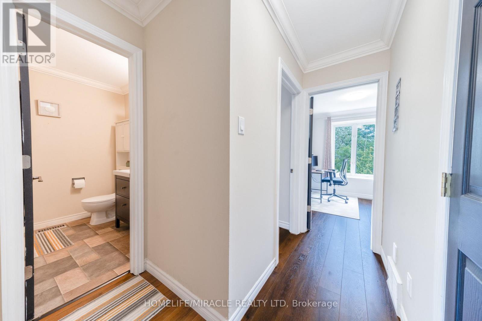 1548 Westminster Place, Burlington, ON - Indoor