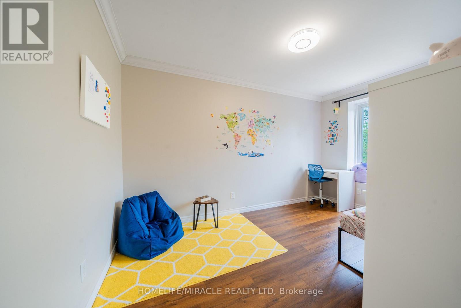 1548 Westminster Place, Burlington, ON - Indoor