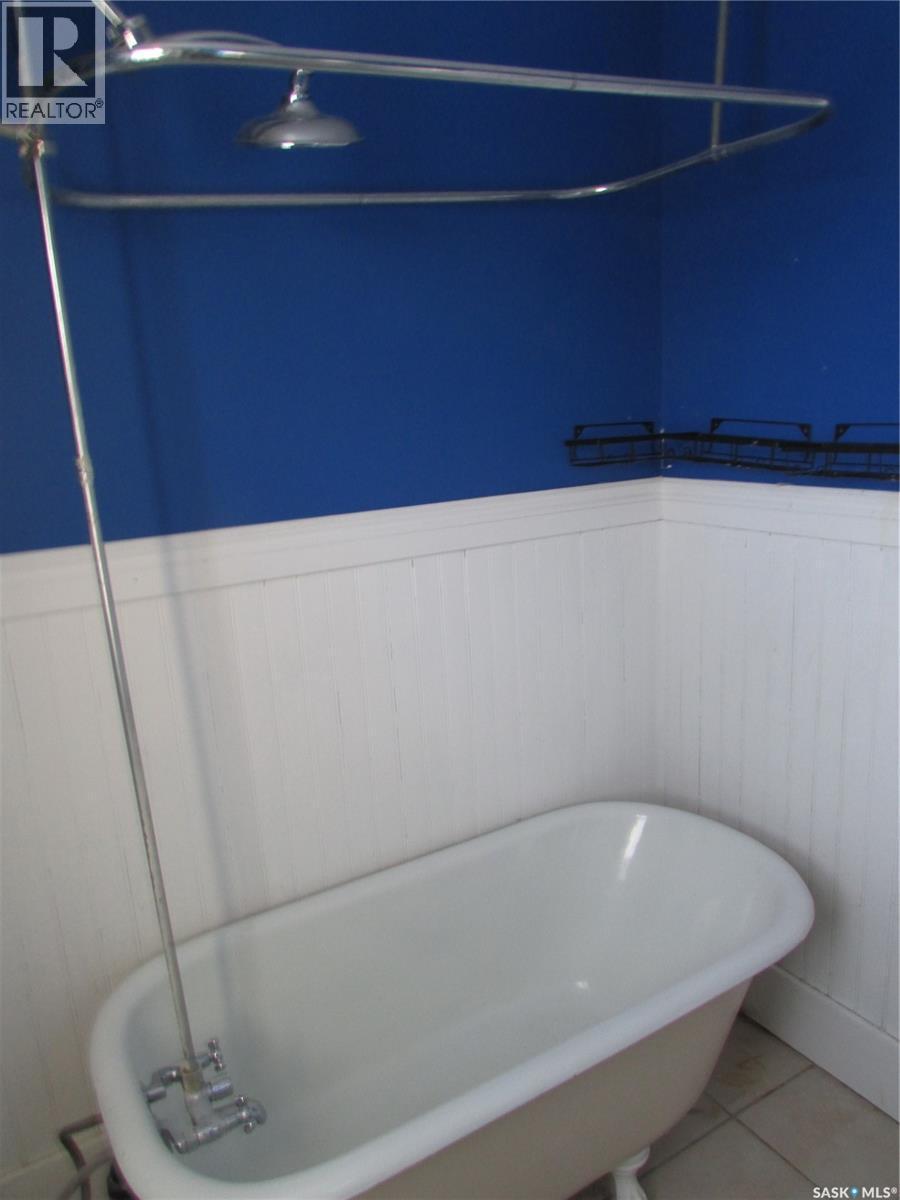 2678 Robinson Street, Regina, SK - Indoor Photo Showing Bathroom
