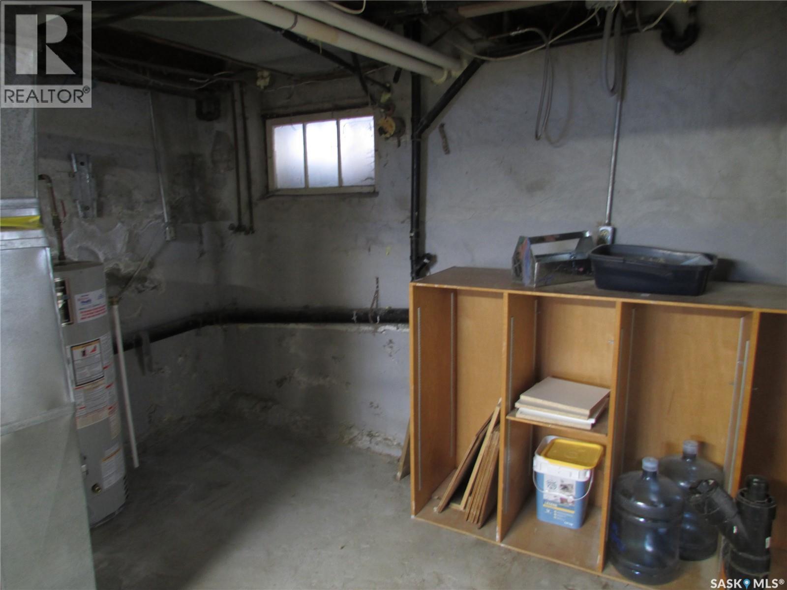 2678 Robinson Street, Regina, SK - Indoor Photo Showing Basement