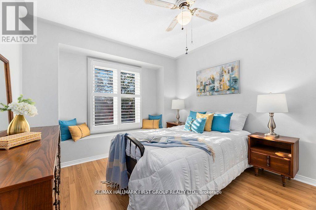 122 Thicket Crescent, Pickering, ON - Indoor Photo Showing Bedroom