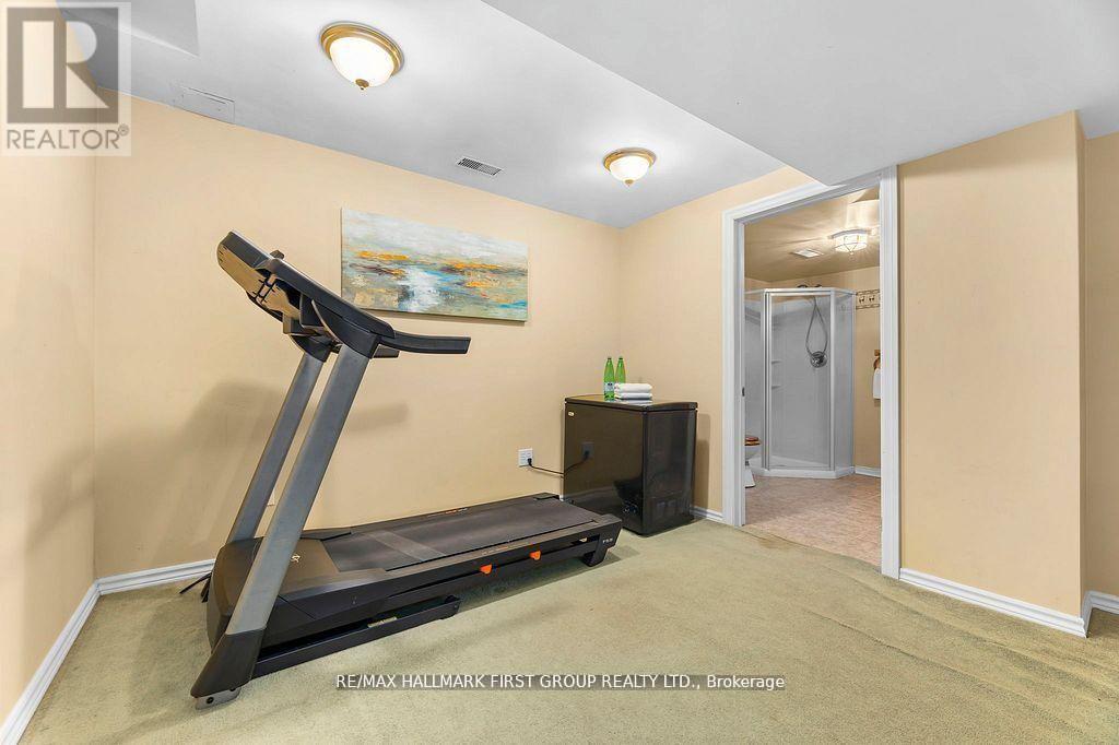 122 Thicket Crescent, Pickering, ON - Indoor Photo Showing Gym Room