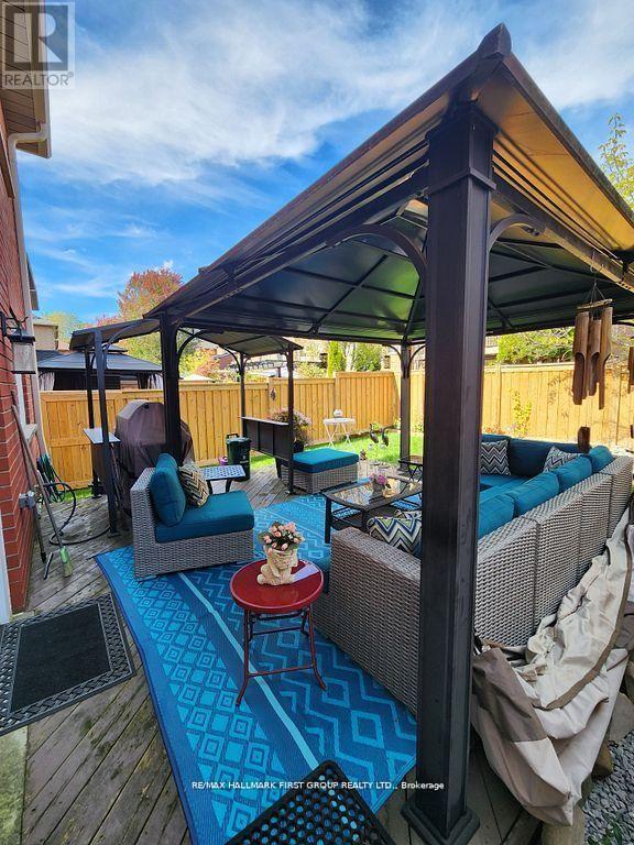 122 Thicket Crescent, Pickering, ON - Outdoor With Deck Patio Veranda