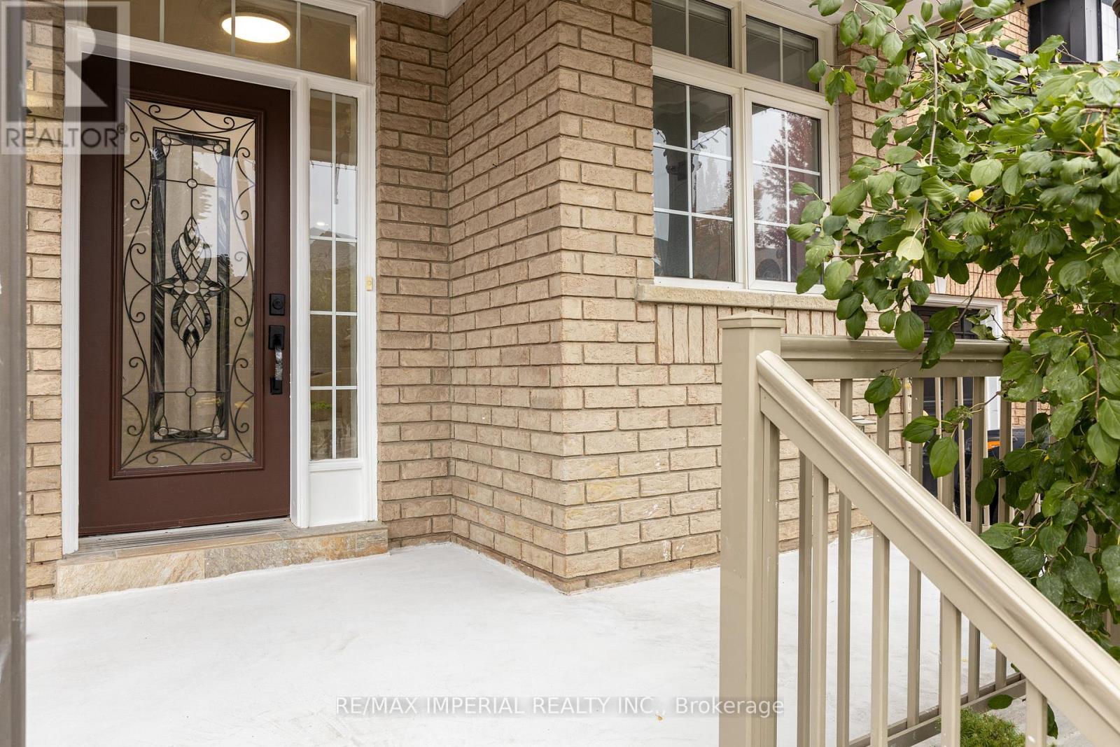 44 Hawkview Boulevard, Vaughan, ON - Outdoor