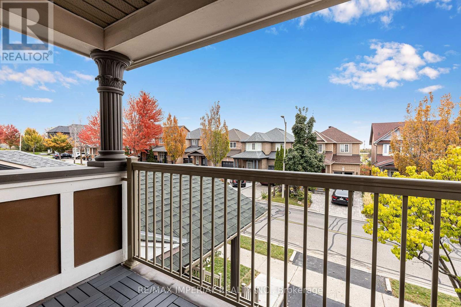 44 Hawkview Boulevard, Vaughan, ON - Outdoor With Exterior