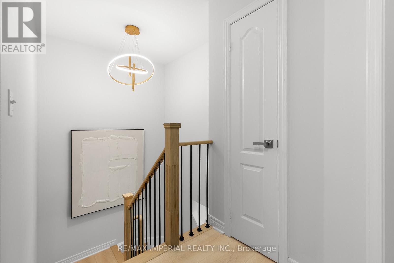 44 Hawkview Boulevard, Vaughan, ON - Indoor Photo Showing Other Room