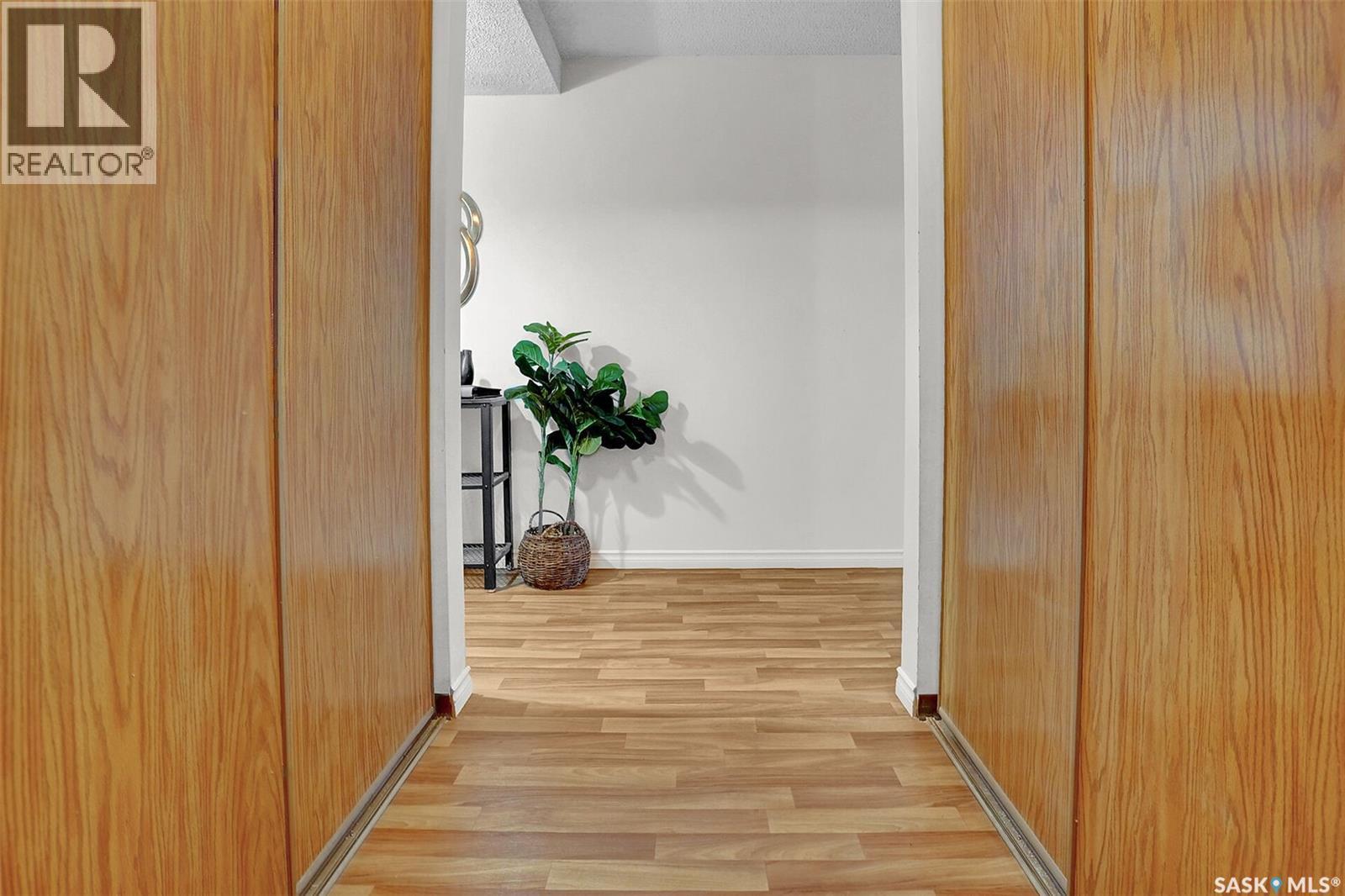 402 2125 Osler Street, Regina, SK - Indoor Photo Showing Other Room