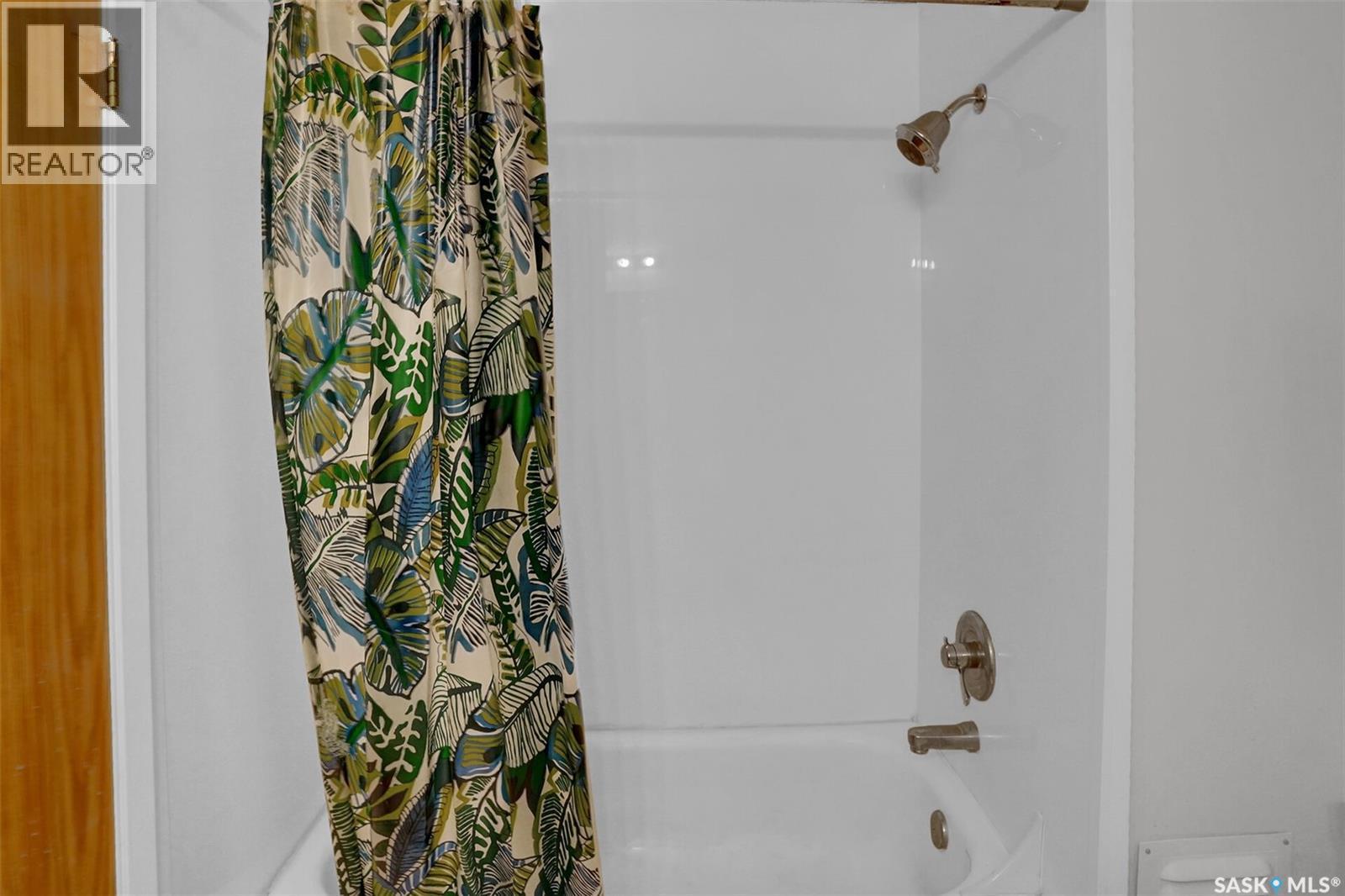 402 2125 Osler Street, Regina, SK -