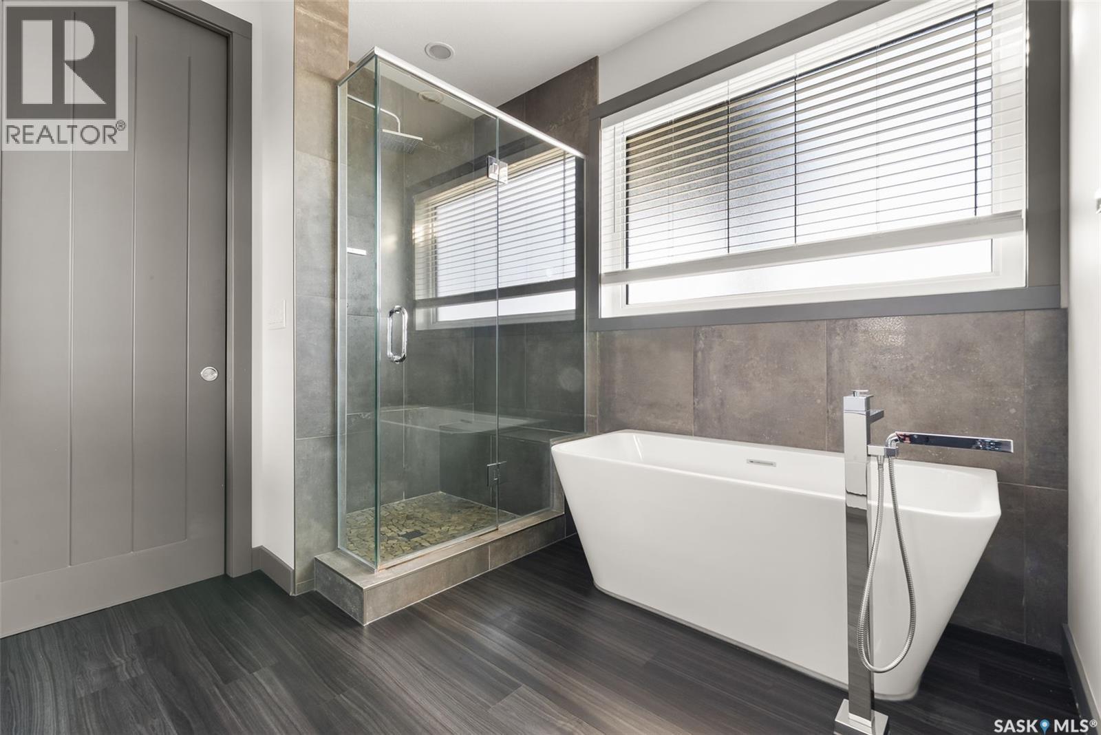 7832 Sagebrush Crescent, Regina, SK - Indoor Photo Showing Bathroom