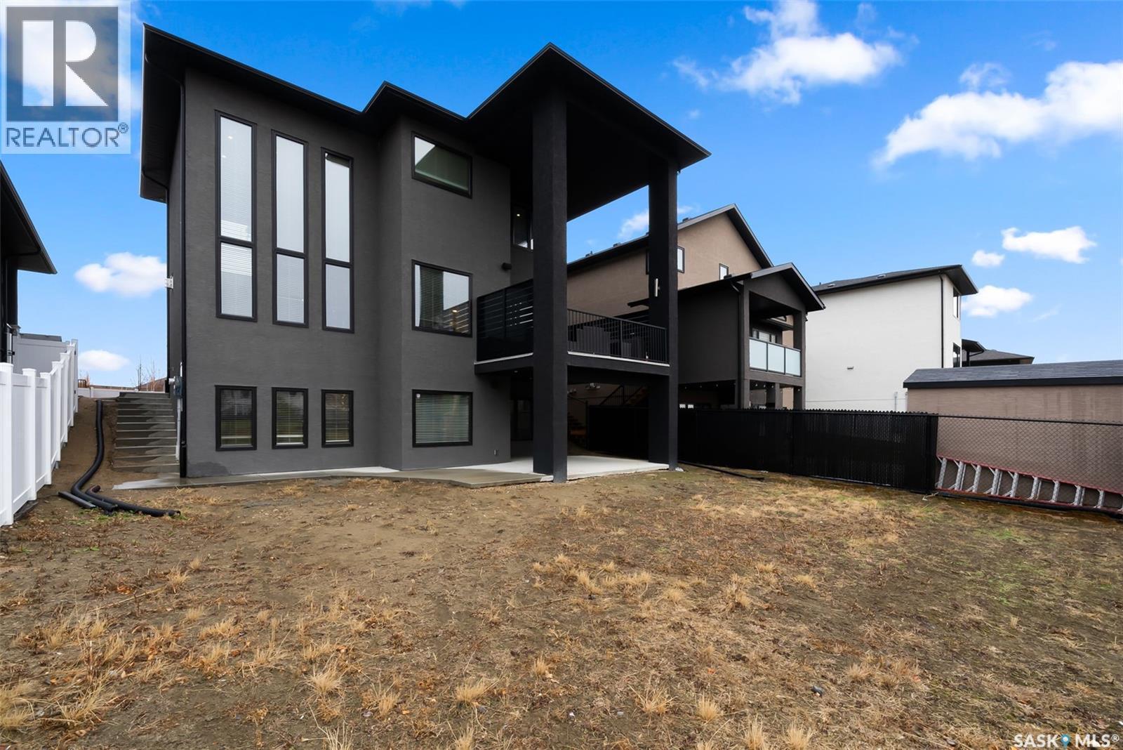 7832 Sagebrush Crescent, Regina, SK - Outdoor