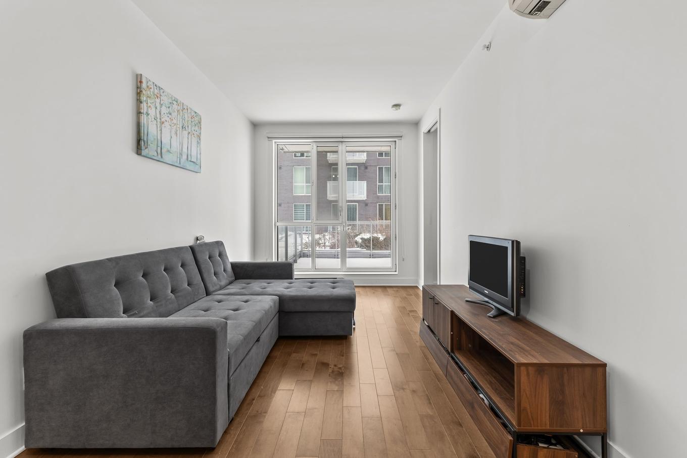 Salon - 403-5175 Av. De Courtrai, Montréal (Côte-Des-Neiges/Notre-Dame-De-Grâce), QC - Indoor Photo Showing Living Room