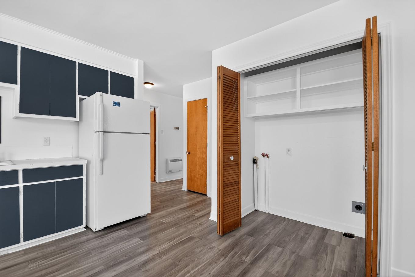 Kitchen - 95 Rue Desormeaux, Saint-Eustache, QC - Indoor Photo Showing Other Room