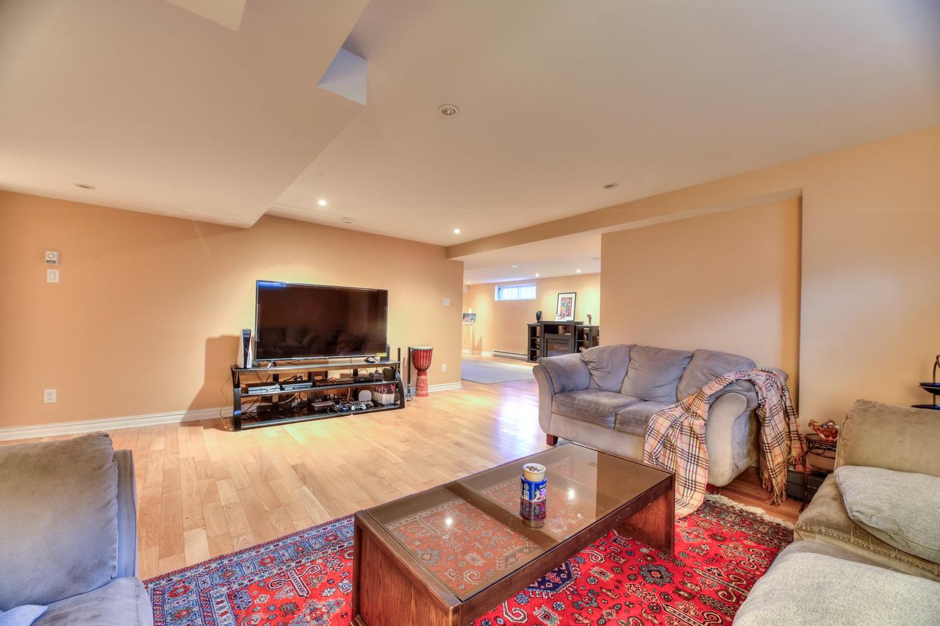 Playroom - 11 Rue Du Cabernet, Kirkland, QC - Indoor Photo Showing Living Room