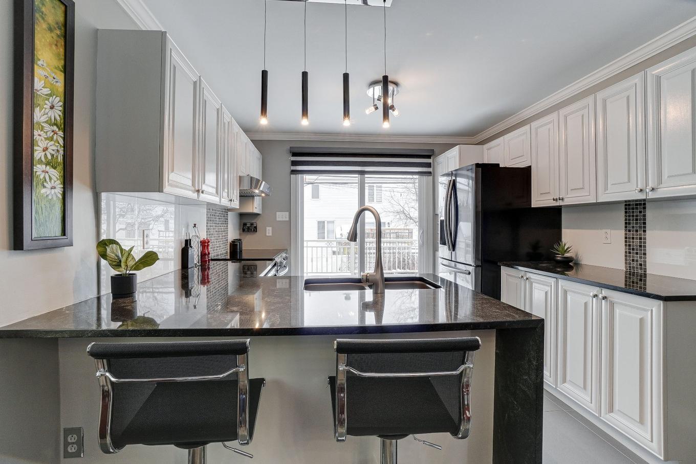 Cuisine - 929 Rue Claudel, Repentigny (Repentigny), QC - Indoor Photo Showing Kitchen