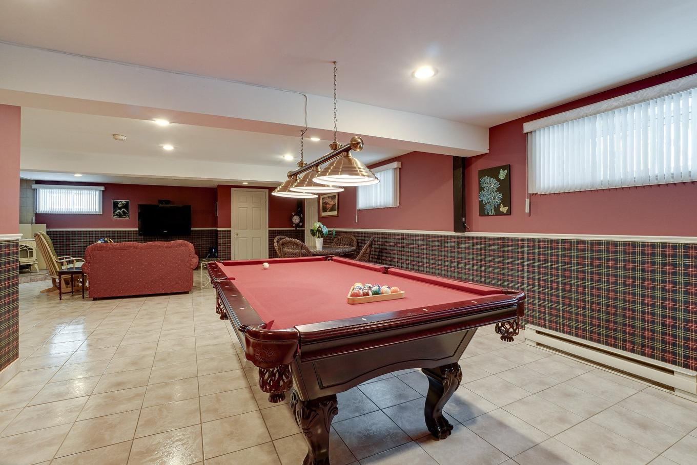 Salle de jeux - 929 Rue Claudel, Repentigny (Repentigny), QC - Indoor Photo Showing Other Room