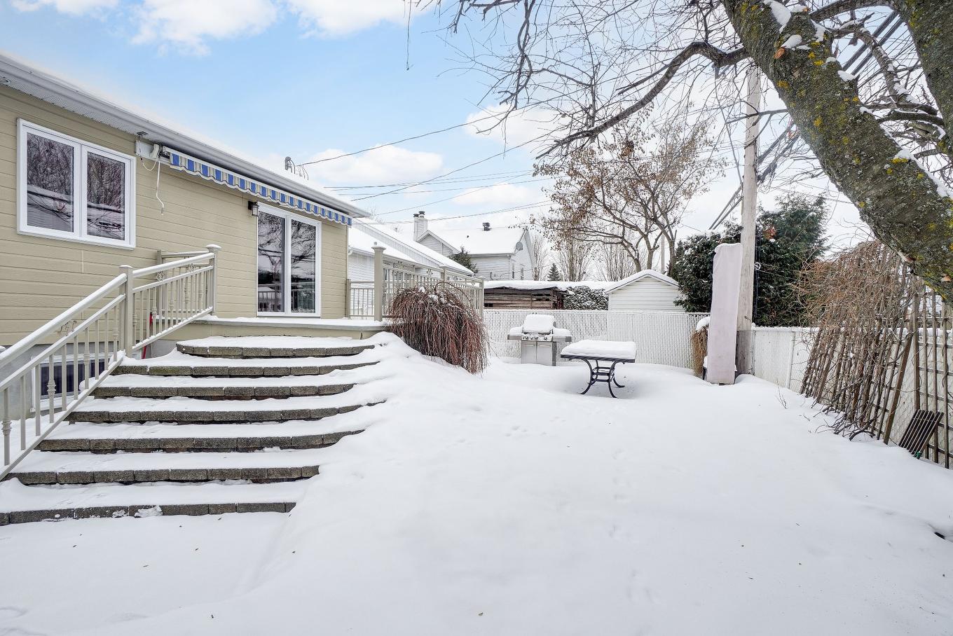 Cour - 929 Rue Claudel, Repentigny (Repentigny), QC - Outdoor