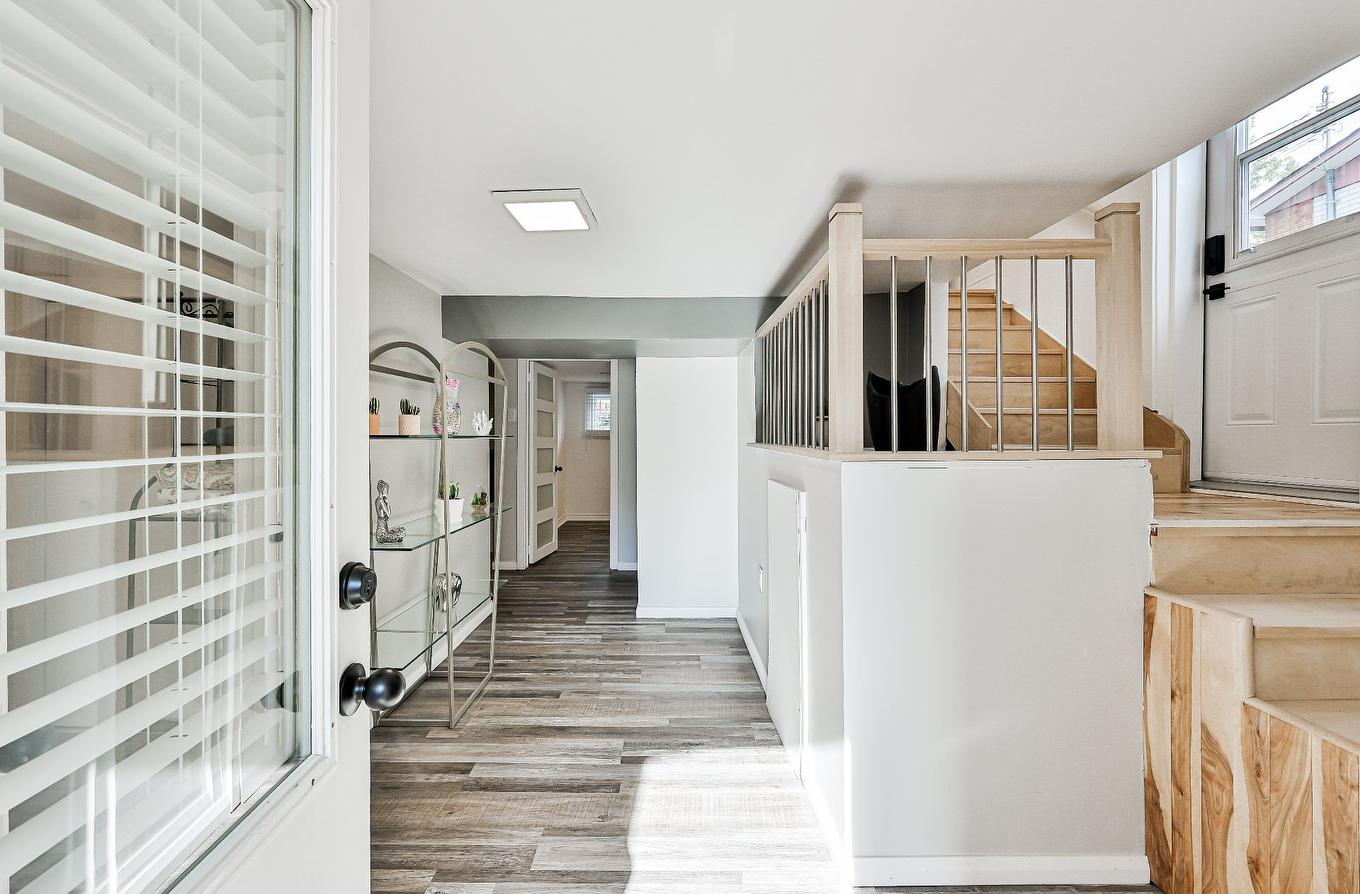 Sous-sol - 466 Rue Lamontagne, Mascouche, QC - Indoor Photo Showing Other Room