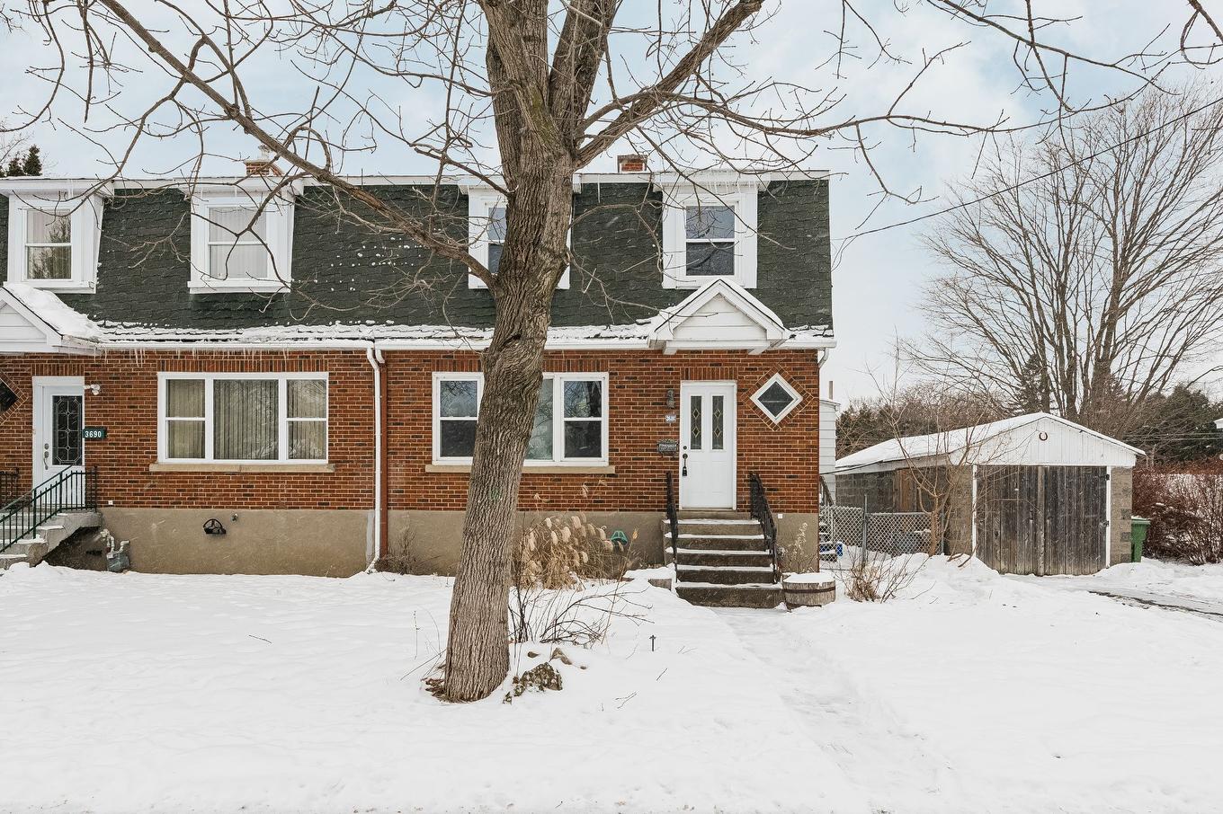 Façade - 3680 Rue Broadway, Montréal (Lachine), QC - Outdoor With Facade