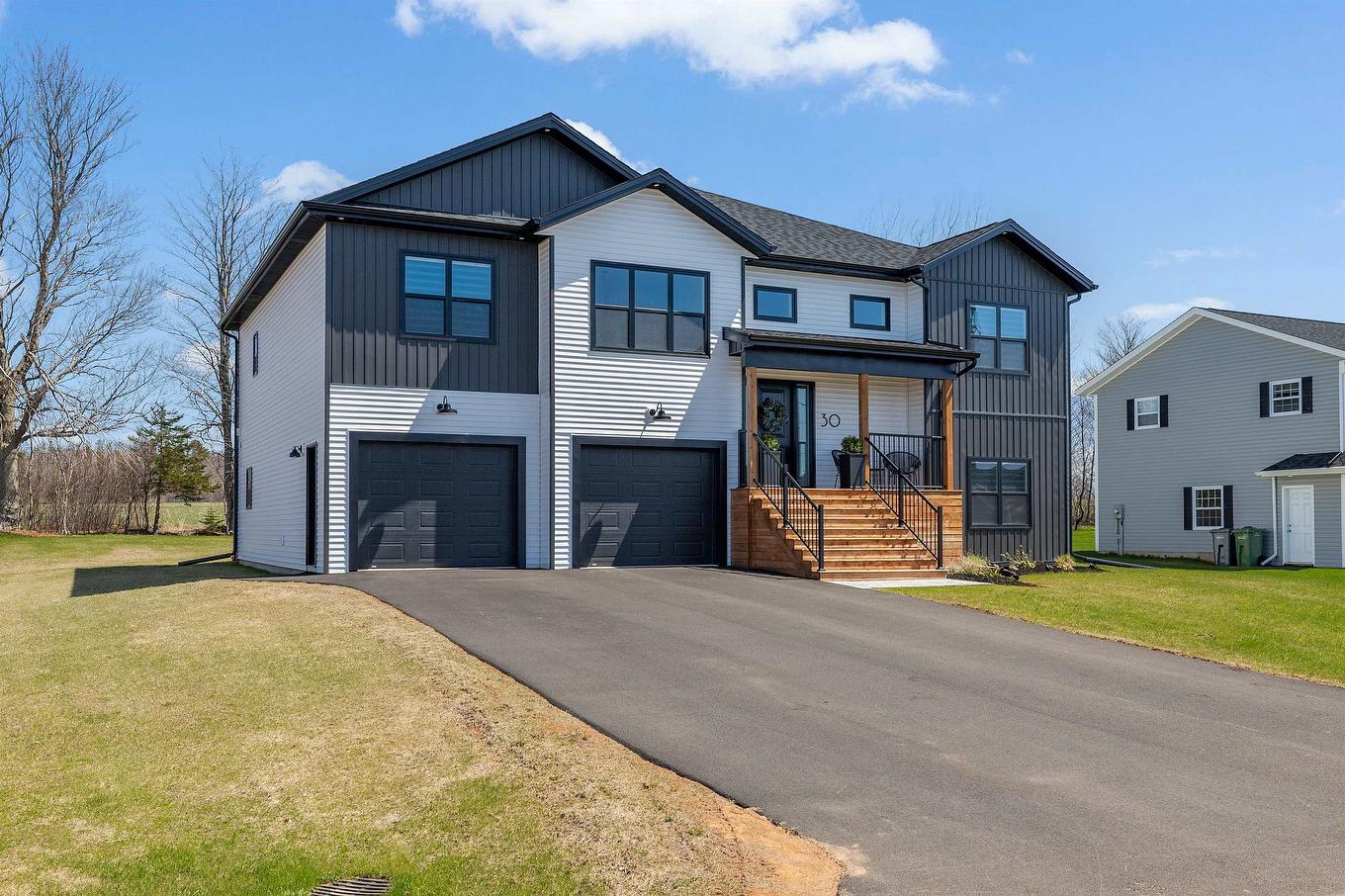 30 Waters Edge Lane, Cornwall, PE