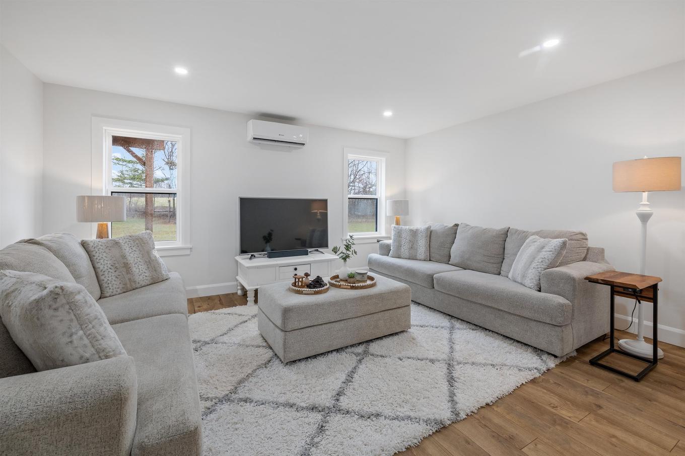 30 Waters Edge Lane, Cornwall, PE