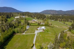 6798 Norcross Rd Duncan, BC V9L 6C3