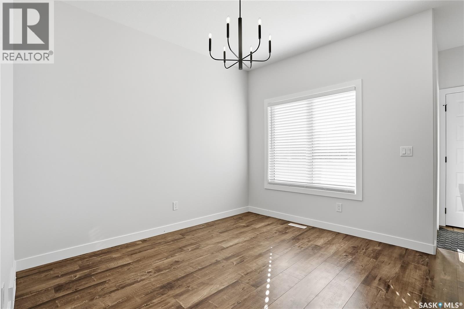 966 Mcfaull Manor, Saskatoon, SK - Indoor Photo Showing Other Room