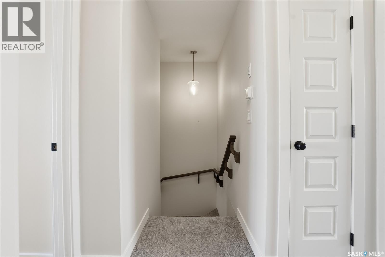 966 Mcfaull Manor, Saskatoon, SK - Indoor Photo Showing Other Room