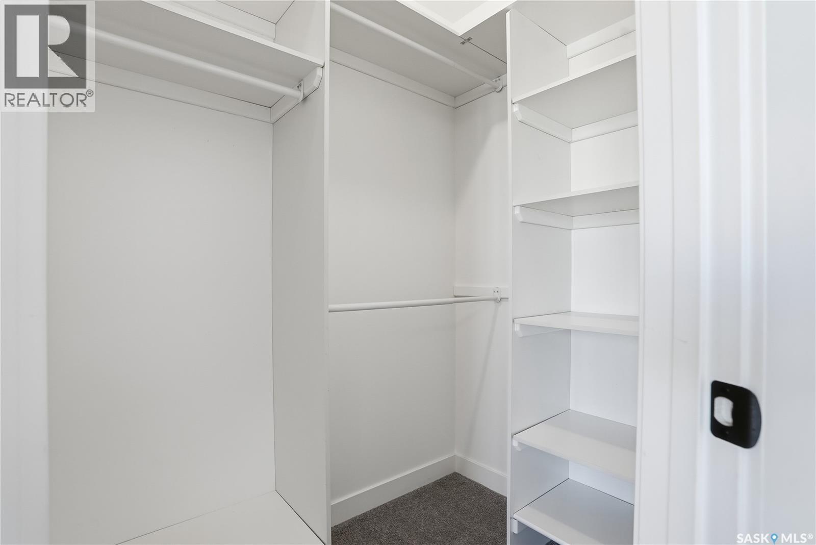 966 Mcfaull Manor, Saskatoon, SK - Indoor With Storage