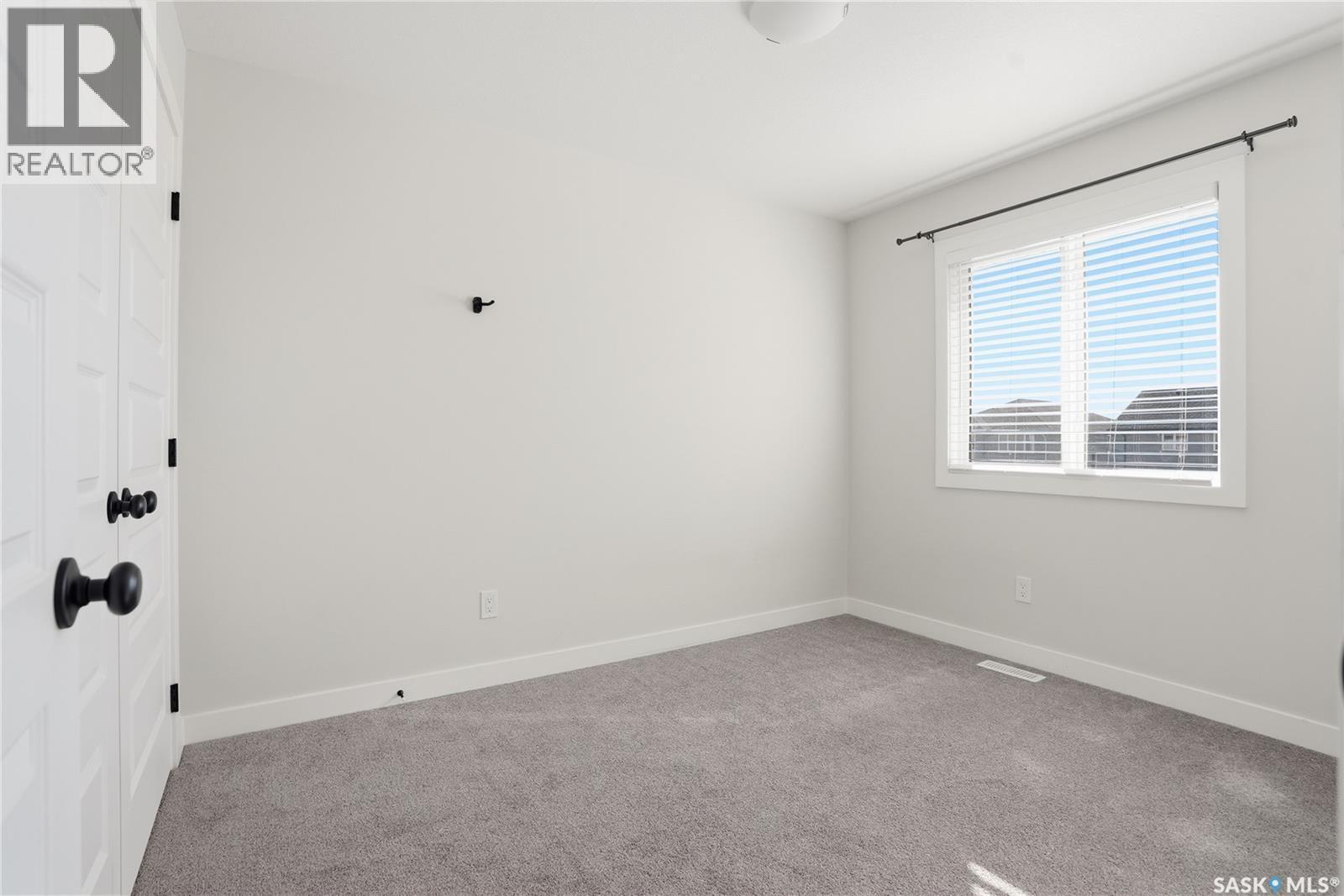 966 Mcfaull Manor, Saskatoon, SK - Indoor Photo Showing Other Room